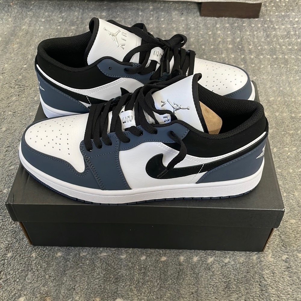 Air Jordan 1 Low